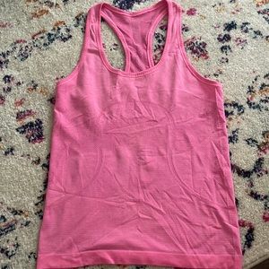Lululemon swiftly tech racerback tank top, size 6